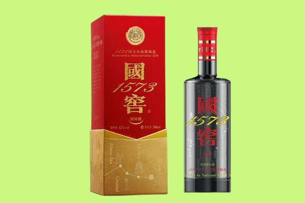乐山夹江县回收国窖1573.jpg